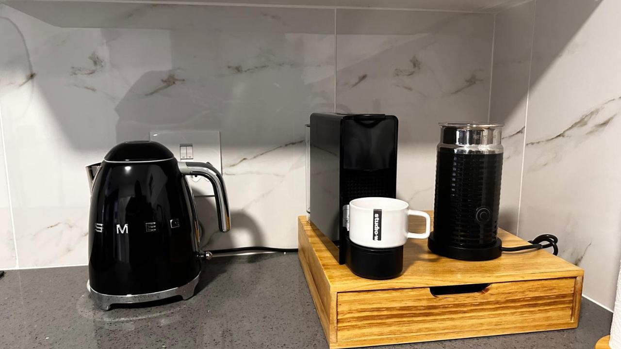 Stylish Executive Apartment With Power Backup Johannesburg Kültér fotó