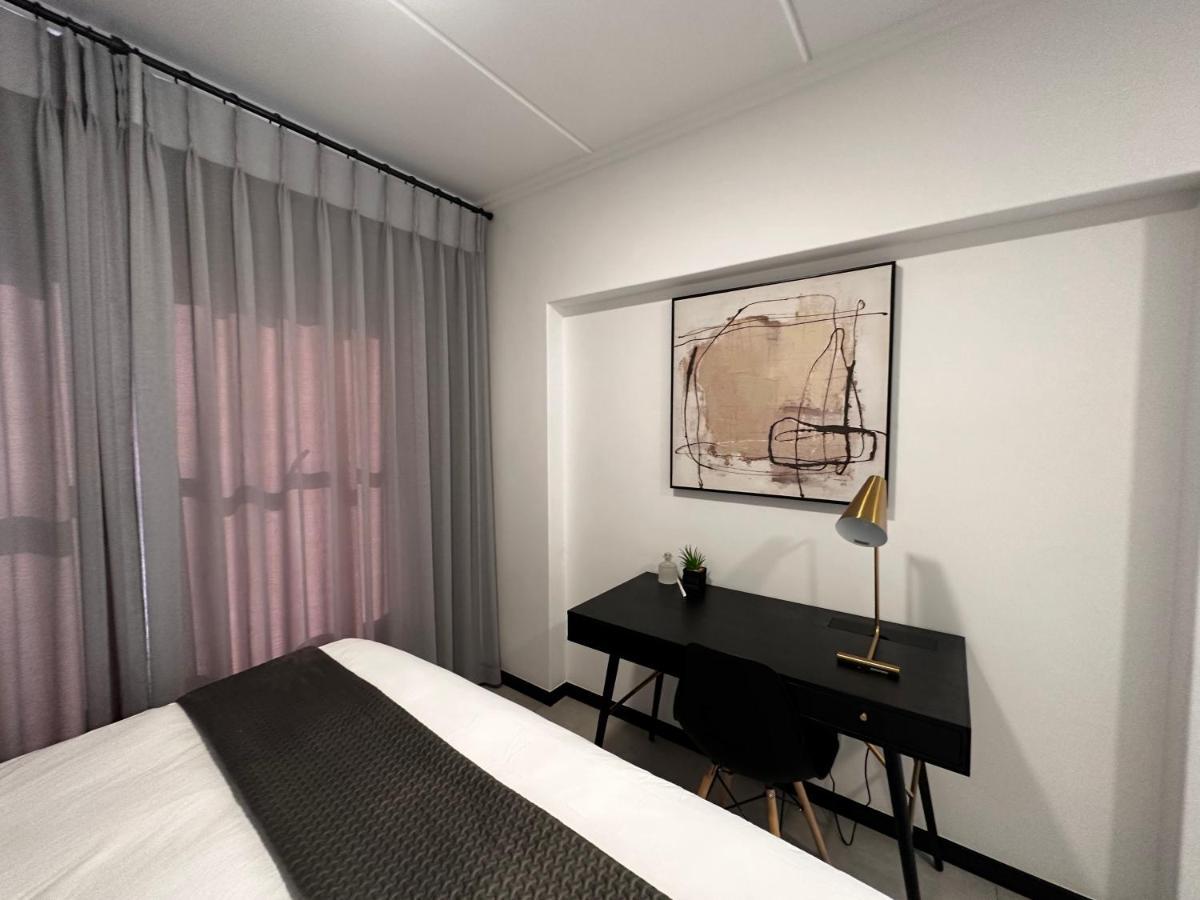 Stylish Executive Apartment With Power Backup Johannesburg Kültér fotó