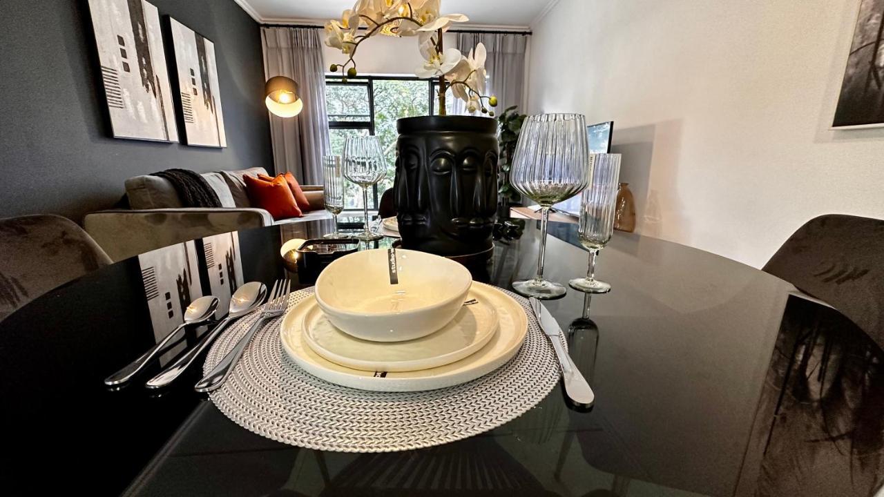 Stylish Executive Apartment With Power Backup Johannesburg Kültér fotó