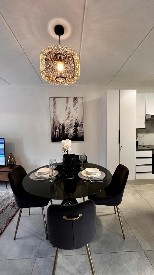 Stylish Executive Apartment With Power Backup Johannesburg Kültér fotó